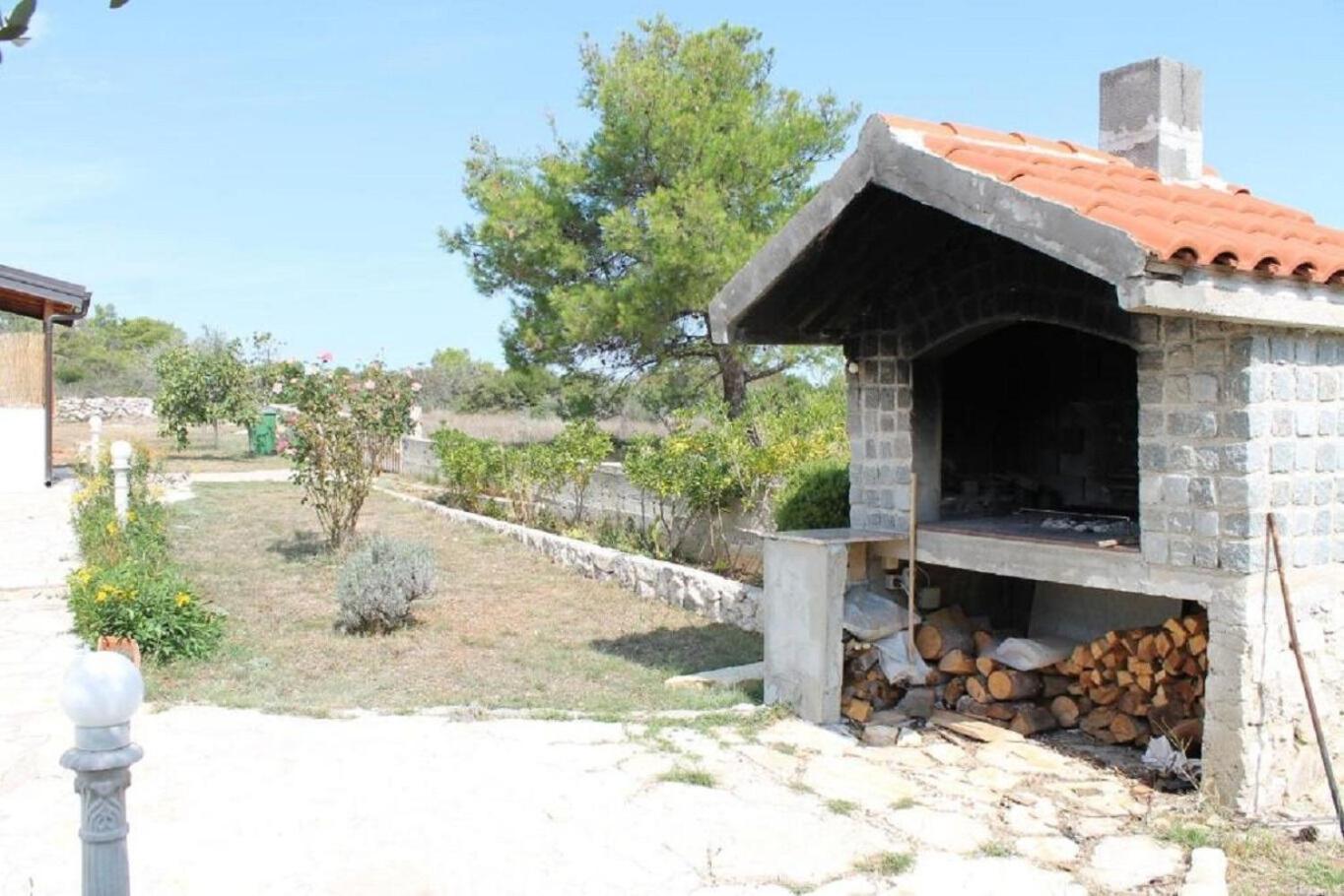 Snjeza - 80 M From Apartment